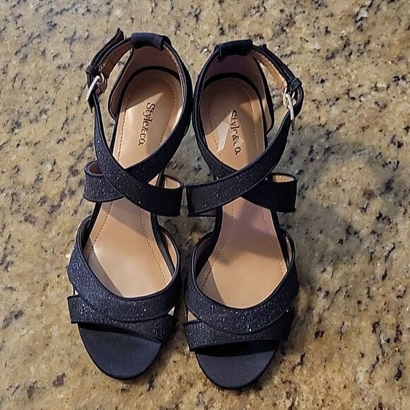 BRAND NEW STYLE & CO. WOMEN'S PRAVATI ANKLE STRAP SANDAL HEELS - Picture 4 of 15